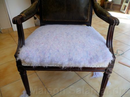 Restauration Fauteuil Louis XVI