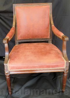 Restauration Fauteuil Louis XVI